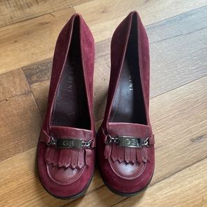 Maroon Gianni Bini high heels